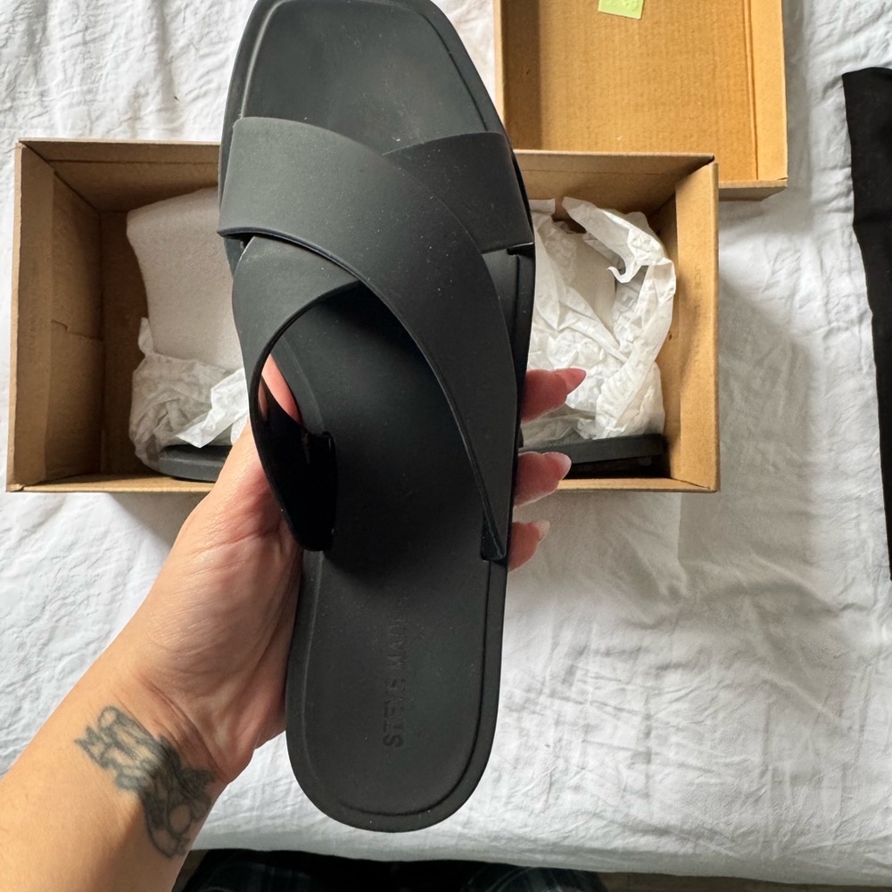 Steve Madden Black Women's Sandals